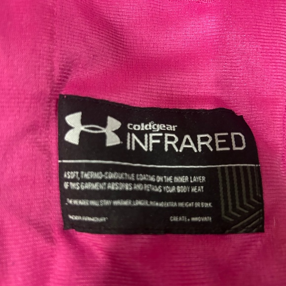 Light weight under armour Jacket - Picture 3 of 3